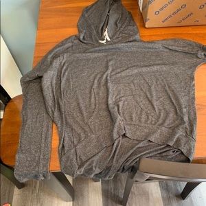 Hooded long sleeve shirt